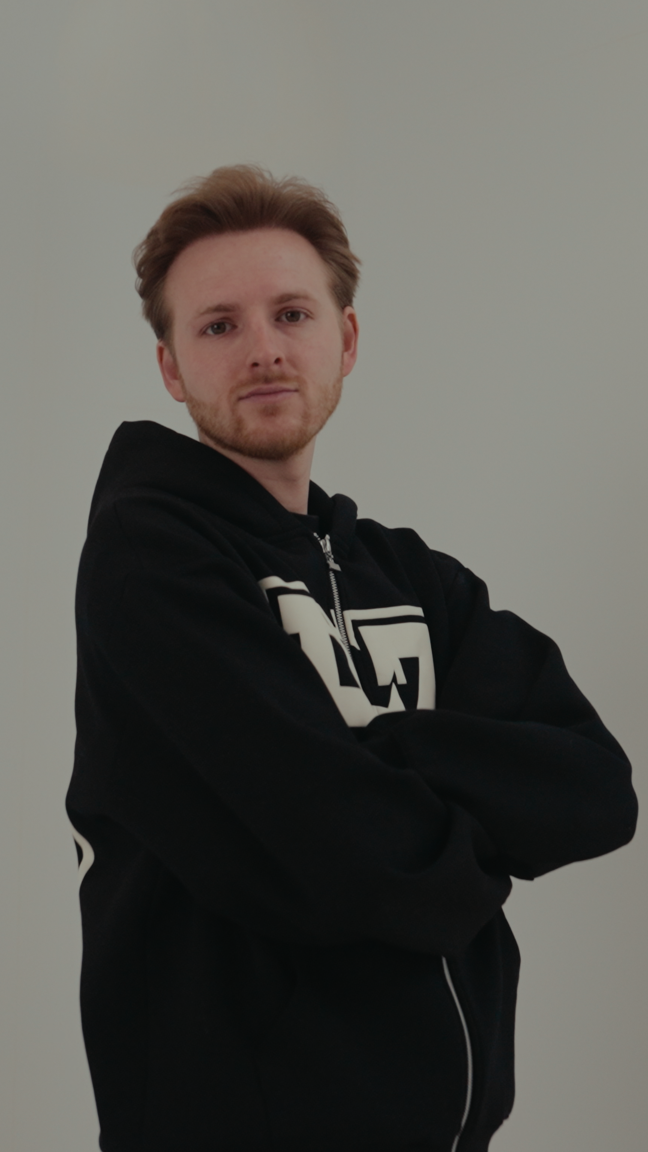 AHI – Koen After (Stills) 9